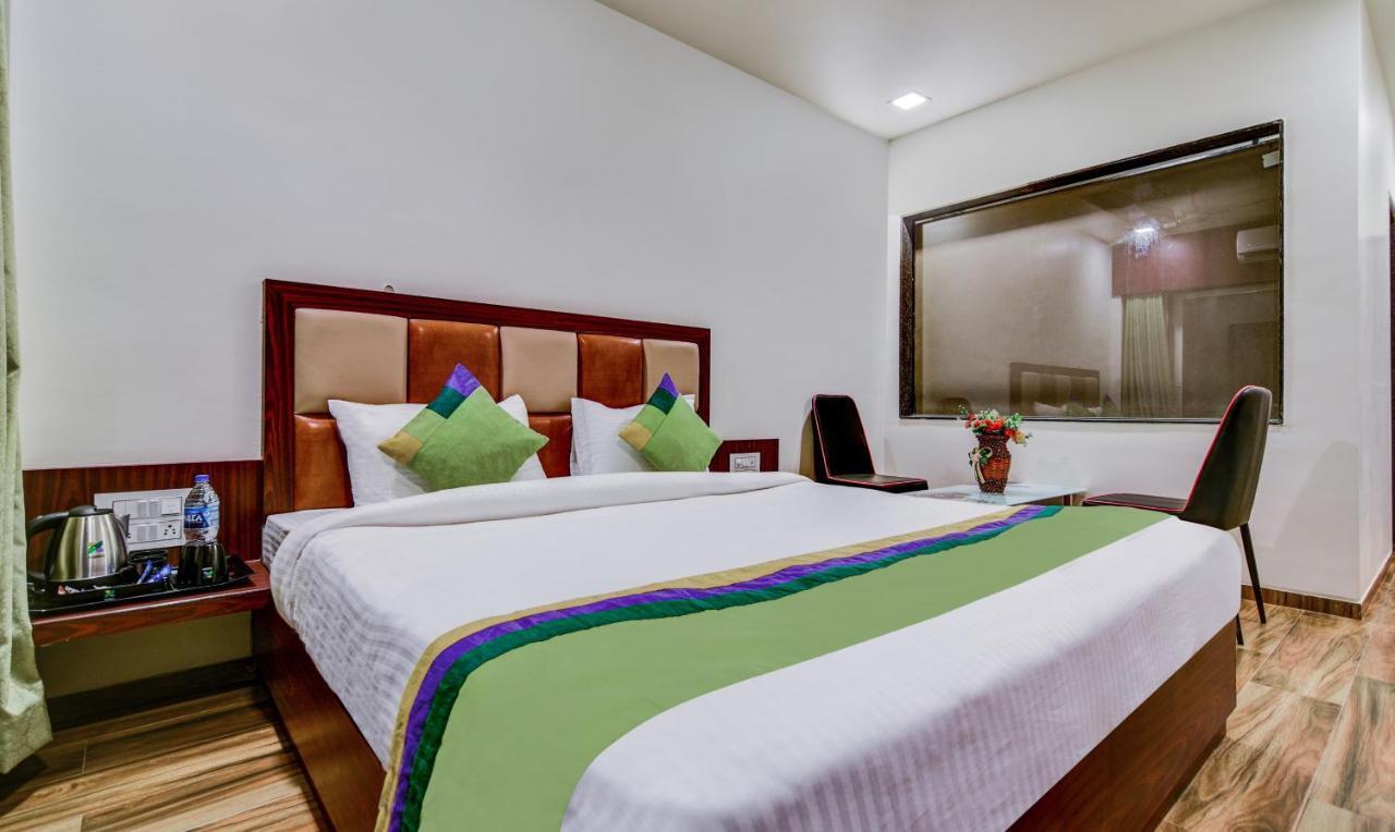 Treebo Trend Khushi River Side Retreat Hotell Mahābaleshwar Exteriör bild