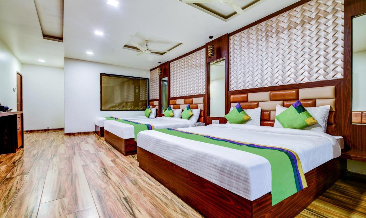 Treebo Trend Khushi River Side Retreat Hotell Mahābaleshwar Exteriör bild
