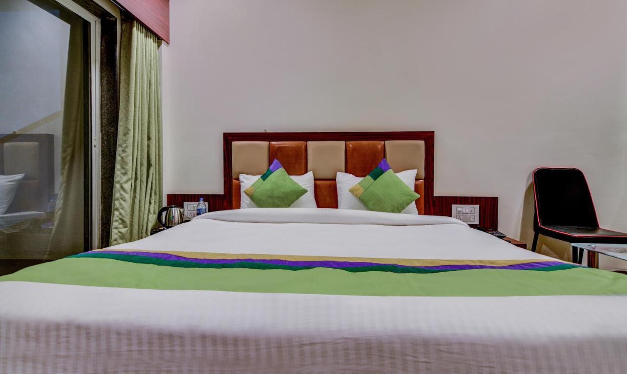 Treebo Trend Khushi River Side Retreat Hotell Mahābaleshwar Exteriör bild