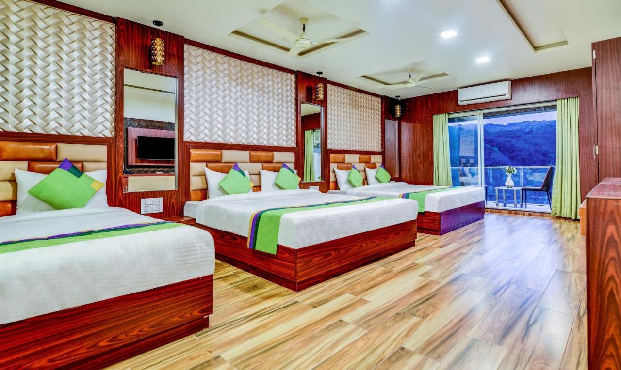 Treebo Trend Khushi River Side Retreat Hotell Mahābaleshwar Exteriör bild